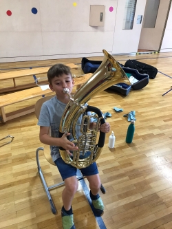 Instrumentenvorstellung für alle Klassen der Musikschule Gröbming